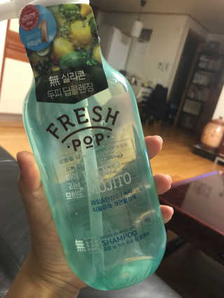 프레시팝 그린허브레시피 샴푸 — 5점을 준 리뷰어가 2017년 6월 올린 사용 사진