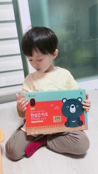 한삼근 블랙라벨 CJ헬스케어 한삼근 키즈 면역대장 2단계 — 5점을 준 리뷰어가 2019년 10월 올린 사용 사진