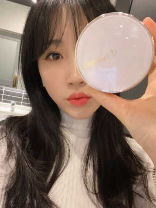 CoverMed 커버메드 퍼펙트 모이스처 쿠션 — 4.5점을 준 리뷰어가 2020년 2월 올린 사용 사진