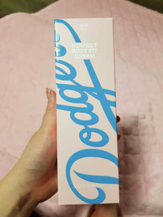 MLB COSMETICS [MLB PLAY] 퍼펙트 바디핏 크림 200ml — 5점을 준 리뷰어가 2019년 10월 올린 사용 사진