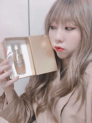 JM솔루션 24K 골드 프리미엄 알 이펙트 앰플 스페셜 — 5점을 준 리뷰어가 2018년 12월 올린 사용 사진