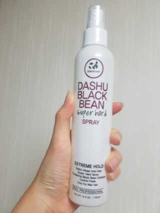 다슈코리아 다슈 포 맨 프리미엄 메가 홀드 슈퍼 스프레이 250ml — 5점을 준 리뷰어가 2018년 10월 올린 사용 사진