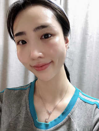 클리앳 콜라겐 액티브 마스크 10매 — 5점을 준 리뷰어가 2019년 7월 올린 사용 사진