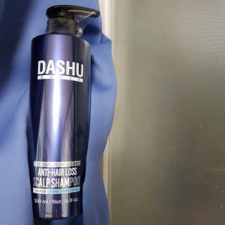 다슈코리아 다슈 데일리 한방 두피 골드 샴푸 500ml — 5점을 준 리뷰어가 2018년 5월 올린 사용 사진
