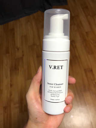 V.RET 브이렛 여성청결제 — 5점을 준 리뷰어가 2018년 9월 올린 사용 사진