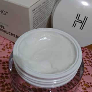 헤브닝 인텐시브 화이트닝크림 50ml — 5점을 준 리뷰어가 2018년 9월 올린 사용 사진