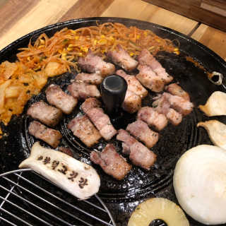 [화덕고깃간 마곡발산점] 화덕삼겹살2인분 — 5점을 준 리뷰어가 2019년 6월 올린 사용 사진