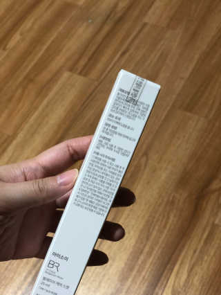 아이소이 불가리안 로즈 블레미쉬 케어 스팟_잡티스팟 — 4점을 준 리뷰어가 2018년 4월 올린 사용 사진
