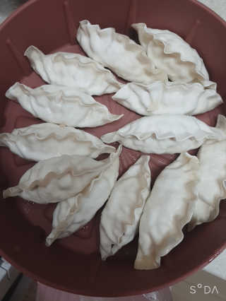 에어프라이어 전용 실리콘 조리용기 에프팟 — 5점을 준 리뷰어가 2019년 12월 올린 사용 사진