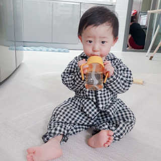 유비맘 샘방지 PPSU 빨대컵_컬러 랜덤 발송 — 5점을 준 리뷰어가 2020년 2월 올린 사용 사진