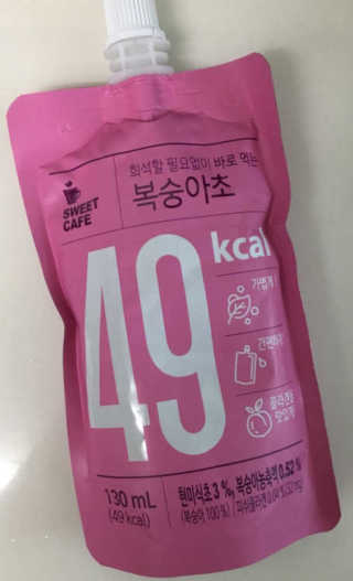 스위트 카페 스위트카페 복숭아초,자몽초 — 1.67점을 준 리뷰어가 2018년 8월 올린 사용 사진