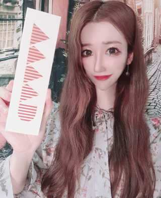 비비드스튜디오 아이 플래쉬 팔레트 NO.01 브릭 모먼트 — 5점을 준 리뷰어가 2020년 3월 올린 사용 사진