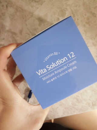 지고트 비타솔루션12 모이스처 앰플 크림 100ml — 5점을 준 리뷰어가 2019년 7월 올린 사용 사진