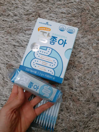 메이준뉴트리 모유유래 유산균 장좋아 2gx30포 — 5점을 준 리뷰어가 2020년 2월 올린 사용 사진