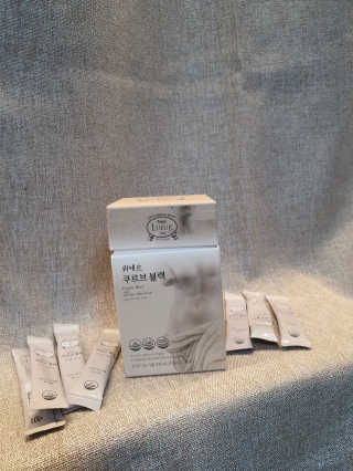 [하우투잇] 뤼에르 쿠르브 블랙 10ml x 30포 총 300ml — 5점을 준 리뷰어가 2020년 3월 올린 사용 사진