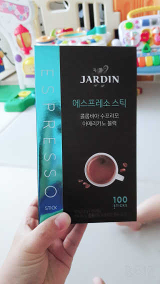 (주)쟈뎅 쟈뎅 에스프레소 스틱 아메리카노 블랙 — 5점을 준 리뷰어가 2018년 10월 올린 사용 사진