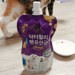 닥터할리펫밀크 8종 — 5점을 준 리뷰어가 2018년 9월 올린 사용 사진