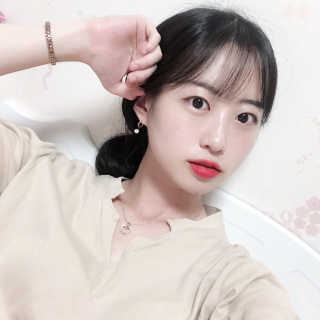 터치인솔 워터프루프와 자외선 철벽방어 바캉스 메이크업 세트 — 5점을 준 리뷰어가 2018년 7월 올린 사용 사진