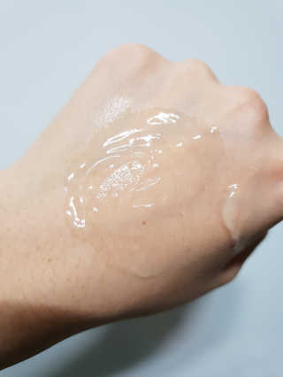 셀레뷰 슈퍼 모이스처 수딩젤 — 5점을 준 리뷰어가 2018년 3월 올린 사용 사진