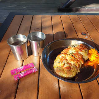 한국맥널티 아이브루 헤이즐넛향 100T — 5점을 준 리뷰어가 2019년 11월 올린 사용 사진