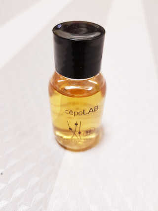 세포랩 바이오제닉 에센스 30ml 특별팩 — 5점을 준 리뷰어가 2018년 5월 올린 사용 사진