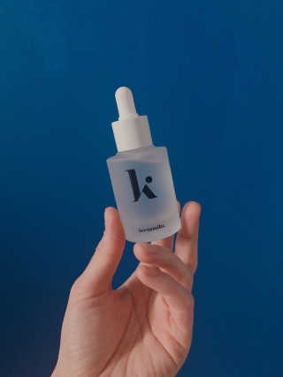 키노닉스 펀더멘탈 하이드레이팅 앰플 부스터 — 5점을 준 리뷰어가 2019년 4월 올린 사용 사진