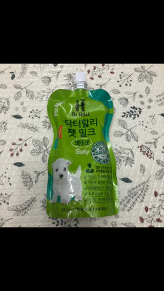 닥터할리펫밀크 8종 — 5점을 준 리뷰어가 2020년 3월 올린 사용 사진