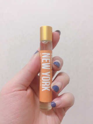 더블유드레스룸 롤 온 퍼퓸EDT 10ml — 5점을 준 리뷰어가 2018년 10월 올린 사용 사진