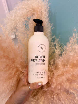 (주)에네스티 내추럴 촉촉  오트밀 바디로션 500ml — 5점을 준 리뷰어가 2019년 12월 올린 사용 사진
