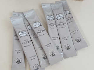 [하우투잇] 뤼에르 쿠르브 블랙 10ml x 30포 총 300ml — 5점을 준 리뷰어가 2020년 3월 올린 사용 사진