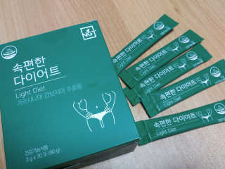 네츄럴굿띵스 속편한 다이어트 30포 — 4.5점을 준 리뷰어가 2019년 9월 올린 사용 사진