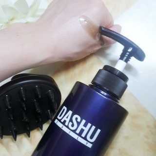 다슈코리아 다슈 단백질 한방 두피 골드 샴푸 500ml +샴푸브러쉬 — 5점을 준 리뷰어가 2019년 5월 올린 사용 사진