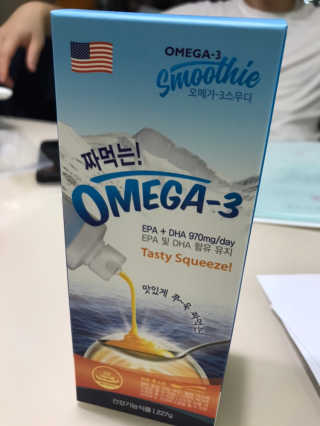오메가-3스무디 [오메가스무디] 짜먹는 오메가3 DHA 임산부 어린이 — 4.5점을 준 리뷰어가 2019년 1월 올린 사용 사진