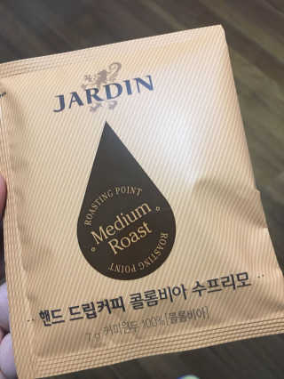 (주)쟈뎅 쟈뎅 핸드 드립커피 3종 — 4.33점을 준 리뷰어가 2018년 3월 올린 사용 사진
