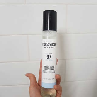 더블유드레스룸 드레스퍼퓸 150ml — 4.5점을 준 리뷰어가 2018년 11월 올린 사용 사진