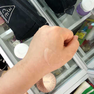[후르디아] 72시간 블루베리 속살 수분크림 — 4점을 준 리뷰어가 2019년 9월 올린 사용 사진
