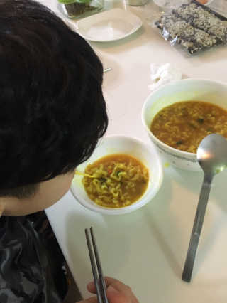 오뚜기카레면 2차 모집 — 5점을 준 리뷰어가 2019년 2월 올린 사용 사진