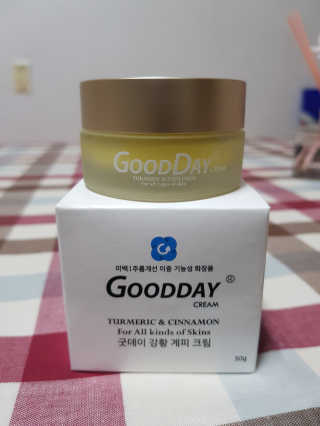 GoodDay Skincare GoodDay 강황 크림 — 5점을 준 리뷰어가 2019년 5월 올린 사용 사진