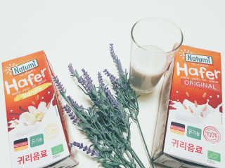 나투미 귀리음료 오리지날 1L + 바닐라 1L — 5점을 준 리뷰어가 2019년 2월 올린 사용 사진