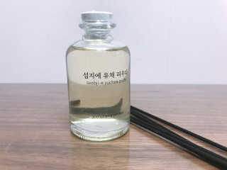 르플랑 제주 센티드 디퓨저 90ml 4종 — 5점을 준 리뷰어가 2018년 12월 올린 사용 사진