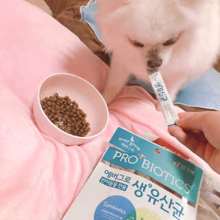 [빙그레] 에버그로 생유산균 1봉（10포입）+펫밀크2팩 — 5점을 준 리뷰어가 2019년 5월 올린 사용 사진