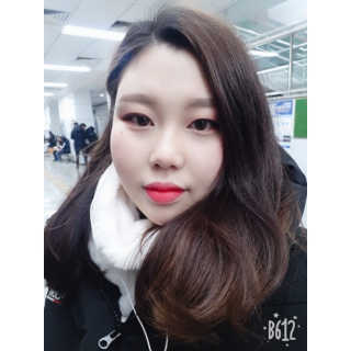 JM솔루션 물광 커버 파운데이션 럭셔리 — 4.83점을 준 리뷰어가 2019년 1월 올린 사용 사진