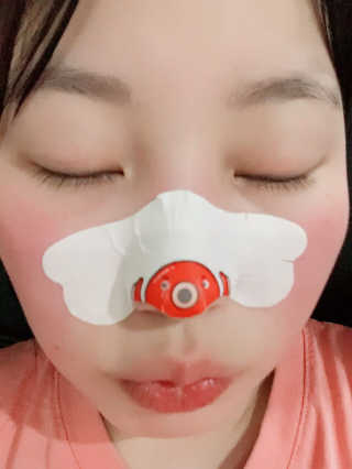 나이팅게일 TAKO PACK NOSE [문어코팩] — 4점을 준 리뷰어가 2017년 4월 올린 사용 사진