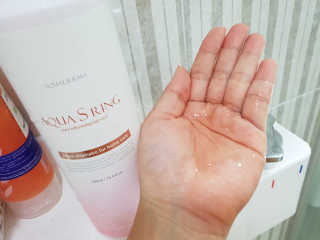 아쿠아큐링 아쿠아S링 퓨어리프레싱 헤어케어 500ml — 5점을 준 리뷰어가 2018년 7월 올린 사용 사진