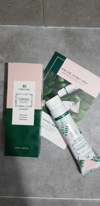 포레스트힐 그린 밸런스 클렌져 100ml + 토끼 헤어밴드 — 5점을 준 리뷰어가 2020년 2월 올린 사용 사진