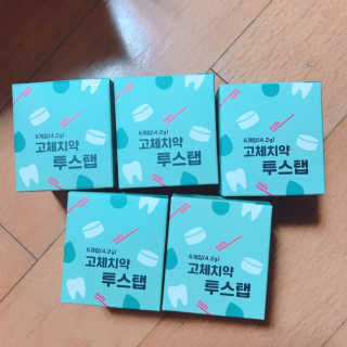 솔테라피 씹는 고체치약 투스탭 스파클레몬 6정 x 5박스 — 5점을 준 리뷰어가 2019년 5월 올린 사용 사진