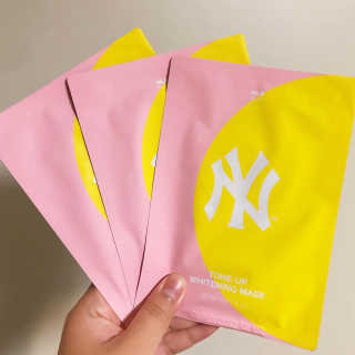 MLB COSMETICS [MLB PLAY] 톤업 화이트닝 마스크 1BOX — 5점을 준 리뷰어가 2019년 9월 올린 사용 사진