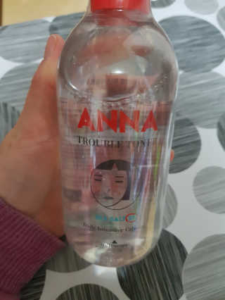 솔테라피 안나 트러블 토너 300ml — 4점을 준 리뷰어가 2019년 4월 올린 사용 사진