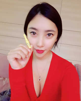닥터웰메이드원 압구지엔 다이아몬드 링거앰플 — 5점을 준 리뷰어가 2018년 12월 올린 사용 사진