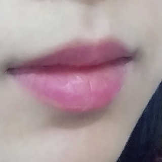 [블랙루즈] 에어 핏 벨벳틴트 시즌1 7종 중 택1+랜덤1 — 5점을 준 리뷰어가 2018년 11월 올린 사용 사진
